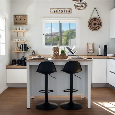 Сasa de vacaciones Ozeanica Heights By Lovelystay *