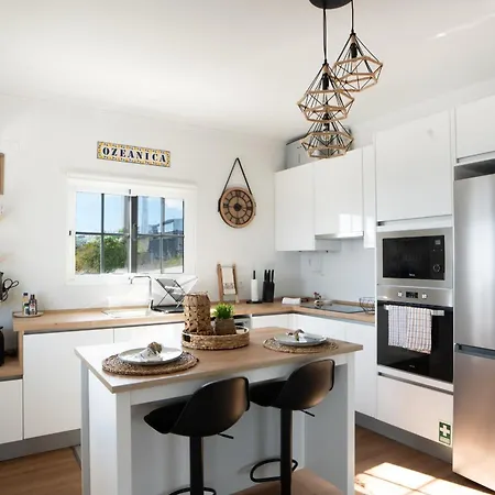 Сasa de vacaciones Ozeanica Heights By Lovelystay