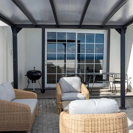 Сasa de vacaciones Ozeanica Heights By Lovelystay *