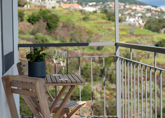 Ozeanica Heights By Lovelystay Dom wakacyjny Gaula